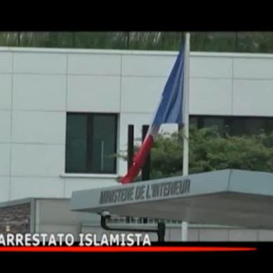 Parigi, arrestato un islamista