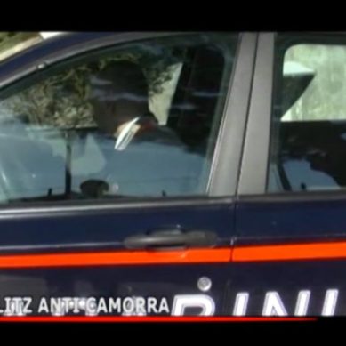 Napoli, blitz anti camorra